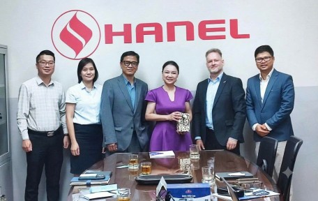 TỔNG GIÁM ĐỐC HANEL LÀM VIỆC VỚI HIỆP HỘI DOANH NGHIỆP NHỎ VÀ VỪA CỦA ĐỨC